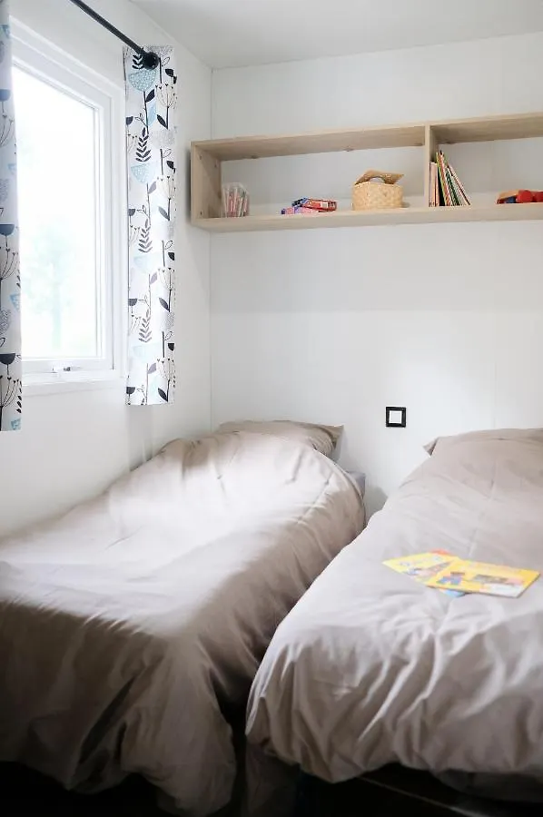 Mobil Home Xxl 4 Chambres - Camping La Pointe De Roscoff